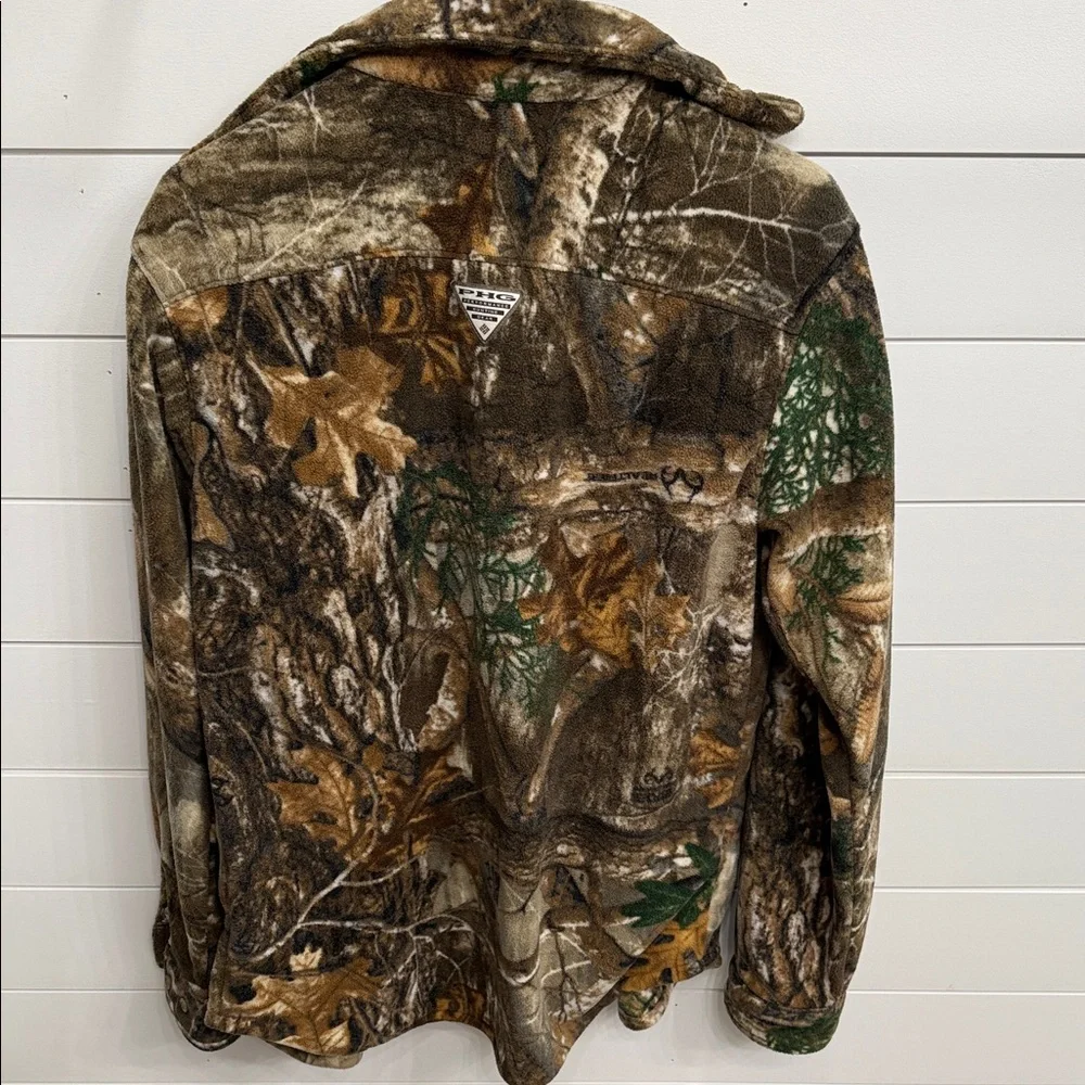Columbia Woodland Camo Button Down Fleece - Picture 4 of 5